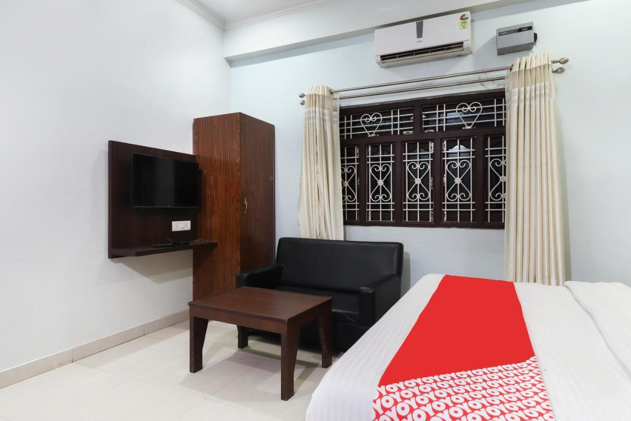 Oyo 70489 Hotel Tajvar Siwān Dış mekan fotoğraf