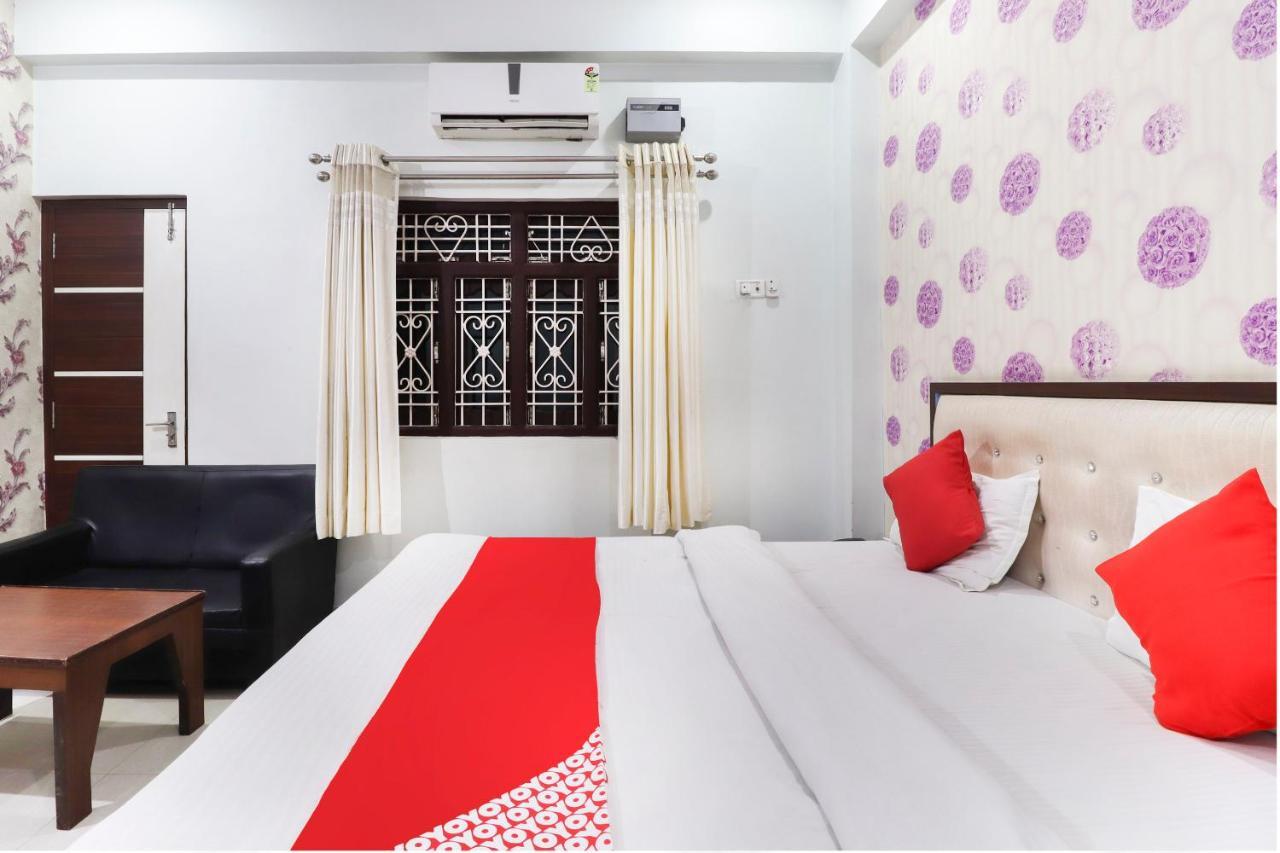 Oyo 70489 Hotel Tajvar Siwān Dış mekan fotoğraf